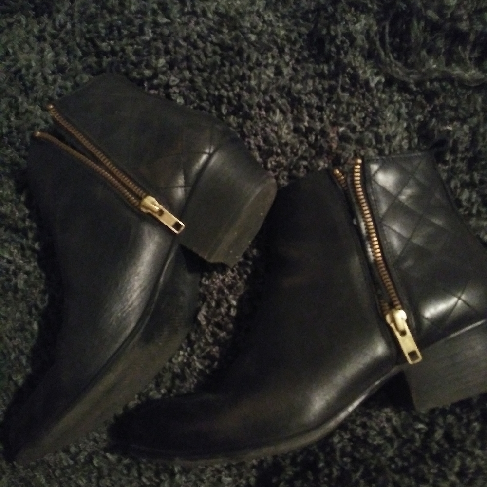 Steve Madden Booties